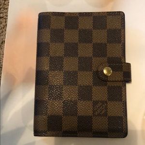 Louis Vuitton agenda